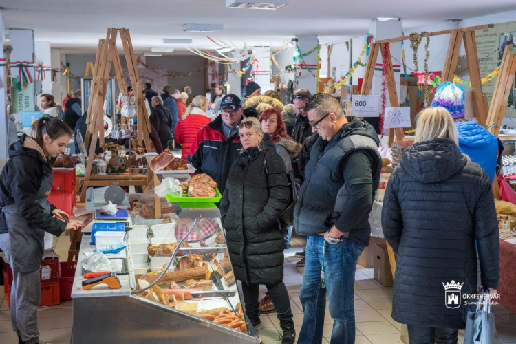 Egy helyen lesz a felújított Jancsárkert piac és az új EcoFamily áruház