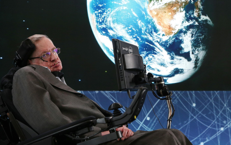 Nagyon meredek jóslattal állt elő Stephen Hawking