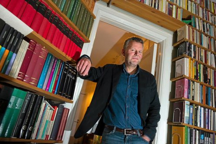 Szükséglet, függőség, egocentrikus kielégülés 