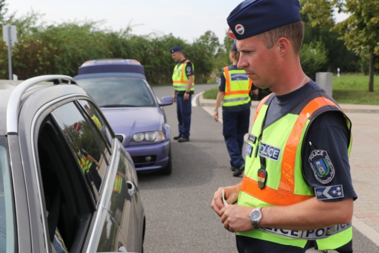 Lecsap a TISPOL: a rendőrség fokozottan figyeli az utakat június 3-9-ig