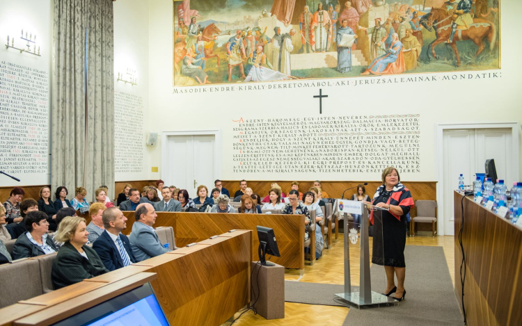 A témahetek tapasztalatairól és az új alaptantervről is tanácskoztak a pedagógusok