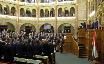 Napirenden a kormány otthonteremtési akcióterve