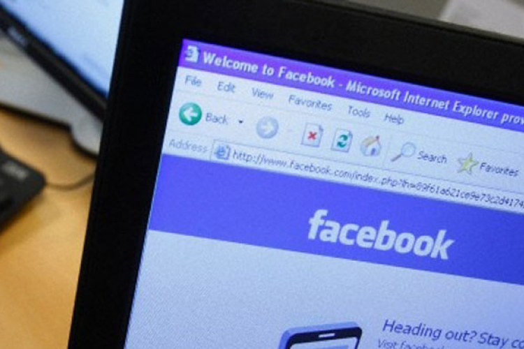 A Facebook ellenőrzi majd a politikai hirdetések feladóinak személyazonosságát