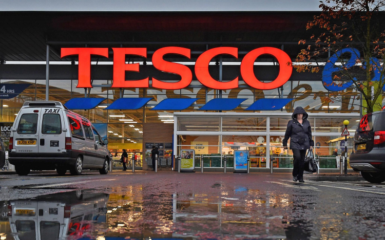 Újabb sztrájkok lehetnek a Tescokban ősszel