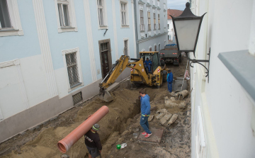 Belvárosi fejlesztésekről és közösségi közlekedésről is döntött a közgyűlés