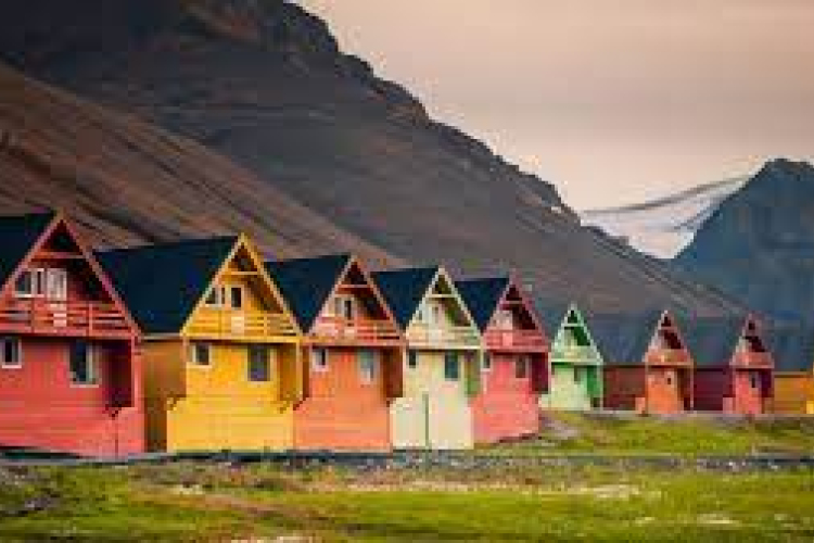 A város, ahol tilos meghalni, szülni, az éjszaka pedig 4 hónapig tart  02.08.2022 LONGYEARBYEN: A VÁROS, AHOL TILOS MEGHALNI gettyimages.com