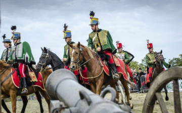 A Pákozd-sukorói csatát elevenítik fel szombaton a Mészeg-hegyen