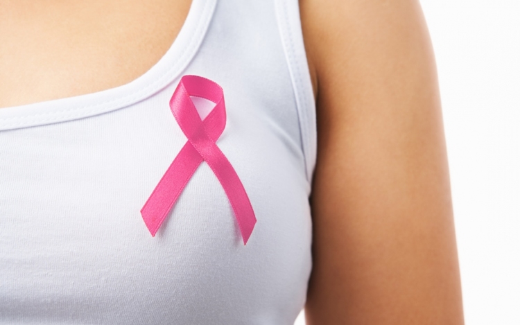 Október elseje a mellrák elleni küzdelem világnapja